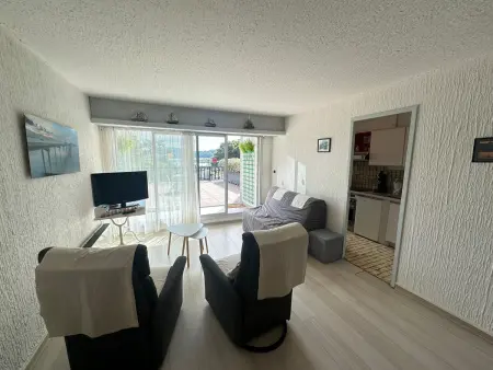 Appartement 2 pièces avec terrasse privative, animaux admis - Photo 1