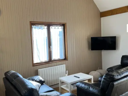 Charmant chalet 4P avec jardin privatif, proche plage et commerces à Merville-Franceville - Photo 1