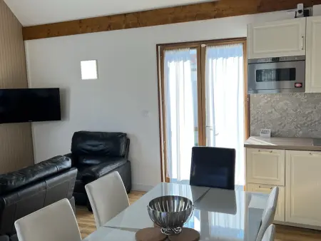 Charmant chalet 4P avec jardin privatif, proche plage et commerces à Merville-Franceville - Photo 2