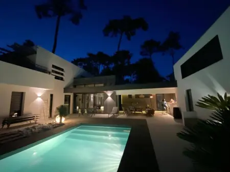 Villa d'Architecte avec Piscine Chauffée, Terrasse et Services Hôteliers à Soorts-Hossegor - Photo 19