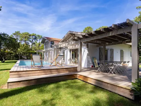 Villa Rénovée à Hossegor avec Piscine Chauffée, Proche Golf et Plage - Photo 1