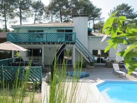 Spacieuse villa au golf avec piscine privée, parking, et services de conciergerie - Photo 2