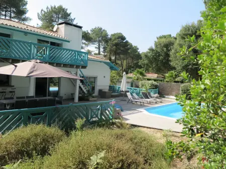 Spacieuse villa au golf avec piscine privée, parking, et services de conciergerie - Photo 3