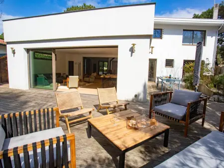 Villa rénovée avec spa et piscine chauffée à Hossegor, proche plage et golf - Photo 4