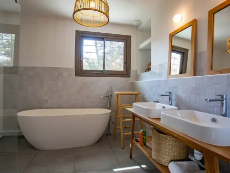 Villa rénovée avec spa et piscine chauffée à Hossegor, proche plage et golf - Photo 17