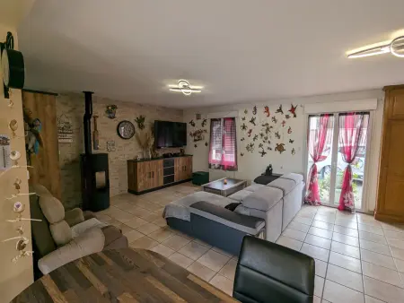 Titre proposé : Gîte familial avec piscine chauffée, jardin et jeux pour enfants à l'orée de la forêt d'Orléans - Photo 20