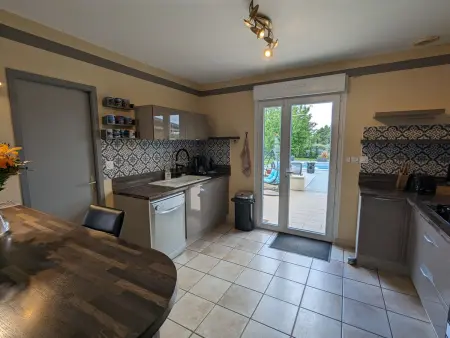 Titre proposé : Gîte familial avec piscine chauffée, jardin et jeux pour enfants à l'orée de la forêt d'Orléans - Photo 21
