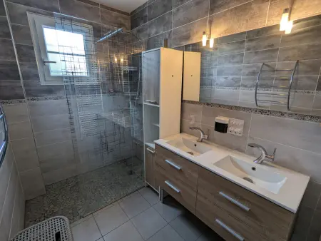 Titre proposé : Gîte familial avec piscine chauffée, jardin et jeux pour enfants à l'orée de la forêt d'Orléans - Photo 27