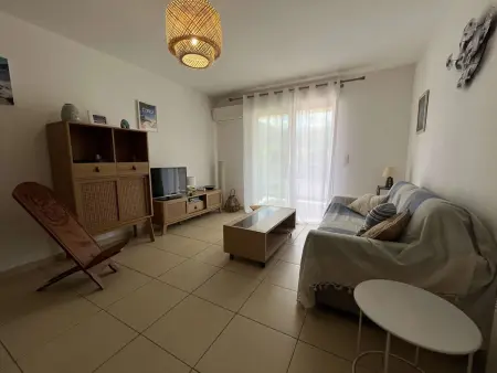 T2 climatisé avec terrasse, proche plages et commerces, idéal famille, linge inclus - Photo 7
