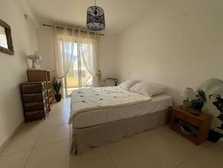 T2 climatisé avec terrasse, proche plages et commerces, idéal famille, linge inclus - Photo 10