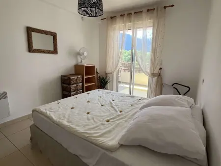T2 climatisé avec terrasse, proche plages et commerces, idéal famille, linge inclus - Photo 11