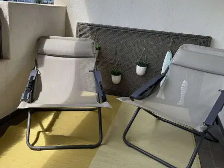 T2 climatisé avec terrasse, proche plages et commerces, idéal famille, linge inclus - Photo 12