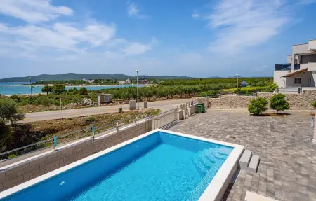 Appartement 4 personnes à Sibenik - Photo 1