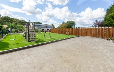 Modern Villa with Private Pool, Maison 11 personnes à Saint Aignan Grandlieu - Photo 11
