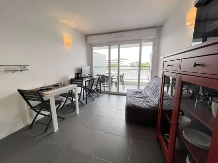 Appartement 1 pièce avec balcon et parking à La Rochelle - Photo 3