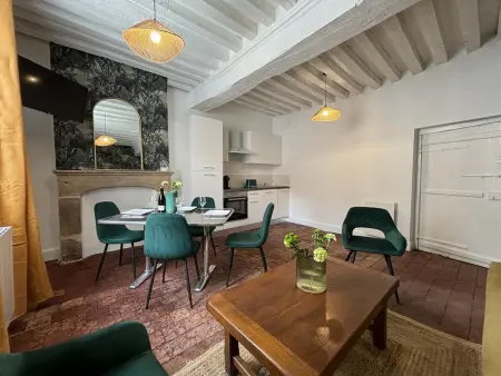 Duplex de charme au cœur historique de Moulins avec équipements modernes et literie incluse - Photo 8