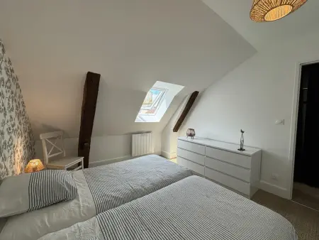 Duplex de charme au cœur historique de Moulins avec équipements modernes et literie incluse - Photo 9