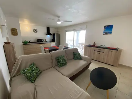 Charmant T3 Climatisé à deux pas de la Marina avec Parking et Terrasse - Photo 3