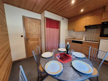 Appartement familial confortable aux Gets, capacité 4 personnes, balcon et WiFi - Photo 8