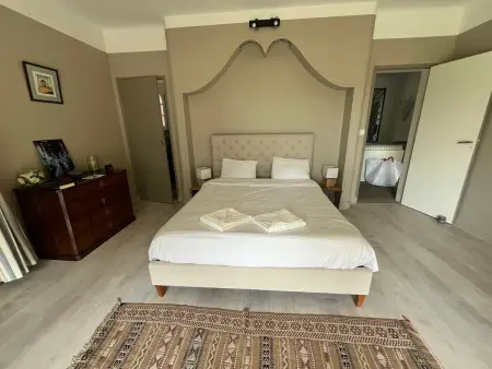 Villa avec Piscine Intérieure, 5 Chambres, Proche Plage et Commerces à Arcachon - Photo 7