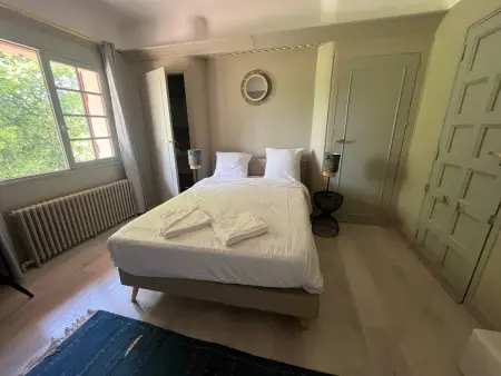 Villa avec Piscine Intérieure, 5 Chambres, Proche Plage et Commerces à Arcachon - Photo 14