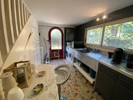 Villa avec Piscine Intérieure, 5 Chambres, Proche Plage et Commerces à Arcachon - Photo 16