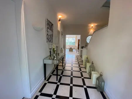Villa avec Piscine Intérieure, 5 Chambres, Proche Plage et Commerces à Arcachon - Photo 25