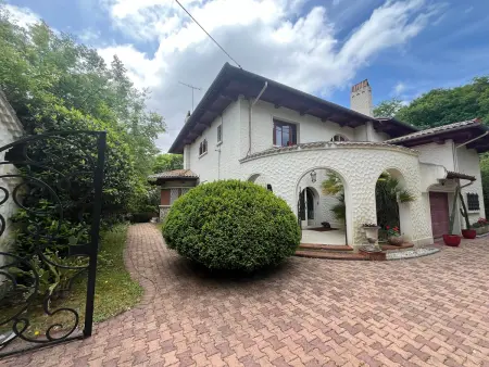 Villa avec Piscine Intérieure, 5 Chambres, Proche Plage et Commerces à Arcachon - Photo 28