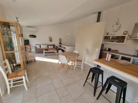Maison T3 rénovée à Collioure, 2 chambres, balcon - Photo 5