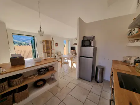 Maison T3 rénovée à Collioure, 2 chambres, balcon - Photo 8