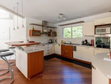 Villa familiale avec piscine chauffée, clim, 4 chambres, proche golf et plages - Photo 13
