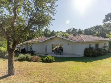 Villa familiale avec piscine chauffée, clim, 4 chambres, proche golf et plages - Photo 28