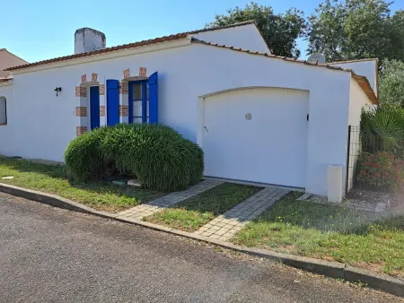 Belle villa avec piscine dans quartier calme à Saint-Jean-de-Monts - Photo 2