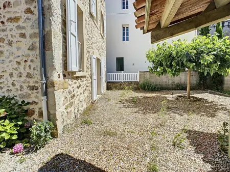 Charmante maison F4 avec terrasse proche Thermes et centre, animaux acceptés - Photo 17
