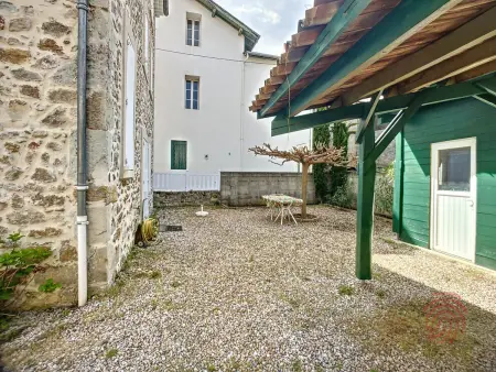 Charmante maison F4 avec terrasse proche Thermes et centre, animaux acceptés - Photo 19