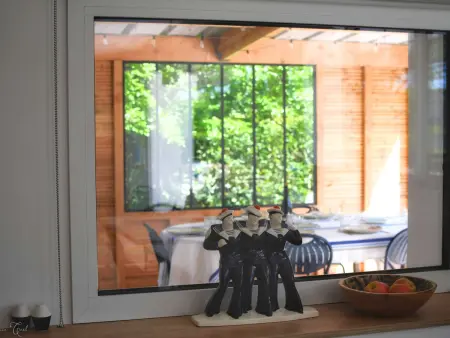 Superbe maison rénovée, 250m de l'océan, 12 pers, terrasse, jardin, proche plage Kerleven et golf - Photo 16