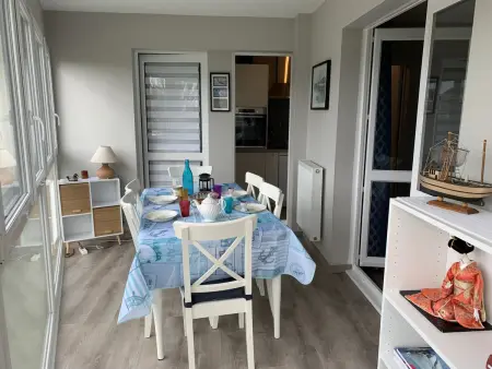 Charmant T2 à Cabourg, proche centre et plage, calme, loggia, ascenseur, animaux acceptés - Photo 4