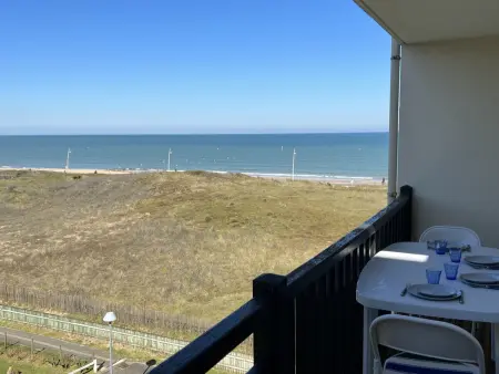 Appartement 2 pièces avec balcon et accès direct plage à Cabourg, animaux admis - Photo 10
