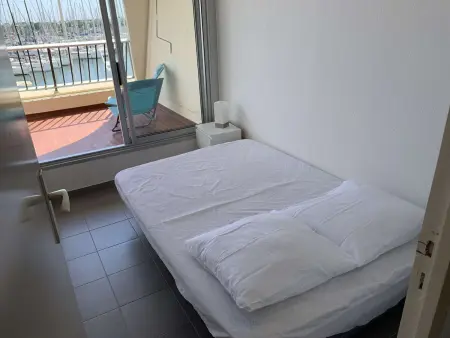 Port Camargue : Charmant T3 refait, 100m plage, piscine privée, parking, pour 4 pers. - Photo 11