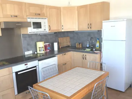 Appartement moderne 6 couchages avec terrasse, WIFI et parking - Photo 4