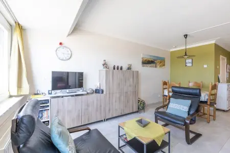 2000 0302, Appartement avec vue sur la mer et piscine partagé - Photo 1