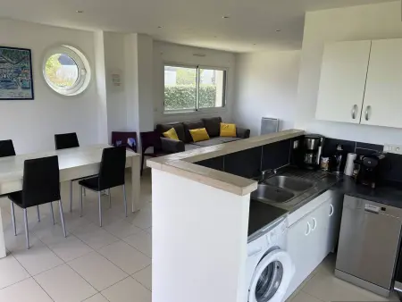 Appartement avec terrasse, WIFI à 100m de la plage à Trébeurden - Photo 3