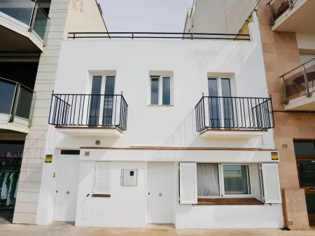 Charmant Appartement en Bord de Mer avec Terrasse à Sant Antoni de Calonge - Photo 6