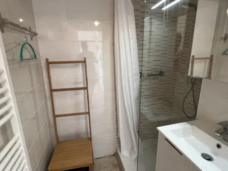Appartement T3 cosy, proche plage et thalasso, avec balcon et équipements modernes, WiFi inclus - Photo 9