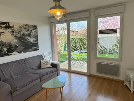 Appartement Moderne T2, Rez-de-Jardin, Proche Plage et Centre Ville, Parking, Wifi, Animaux Acceptés - Photo 1