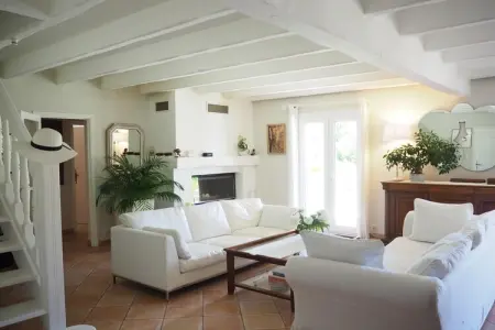 Ferienhaus in Villes-sur-Auzon, Maison à Villes-sur-Auzon avec Piscine - Photo 4