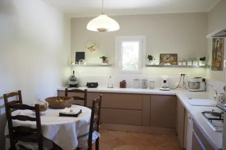 Ferienhaus in Villes-sur-Auzon, Maison à Villes-sur-Auzon avec Piscine - Photo 7