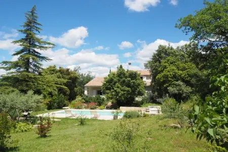 Ferienhaus in Villes-sur-Auzon, Maison à Villes-sur-Auzon avec Piscine - Photo 20
