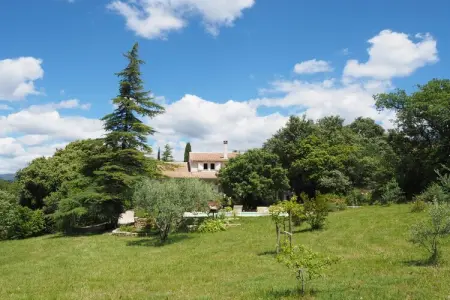 Ferienhaus in Villes-sur-Auzon, Maison à Villes-sur-Auzon avec Piscine - Photo 21