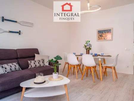 Appartement Rénové à Palamós: 2 Chambres, Plage et Commerces à Pied, Clim et Wifi - Photo 2